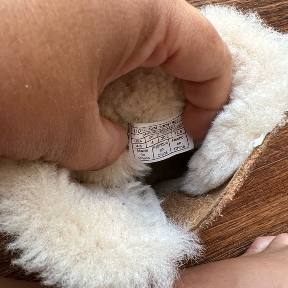UGG Boots for toddlers - Picture 5 of 5